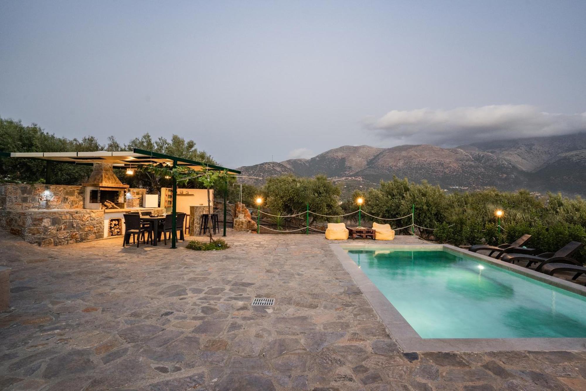 Villa Aktis With Freshwater Pool And Sea View ซิสซี ภายนอก รูปภาพ